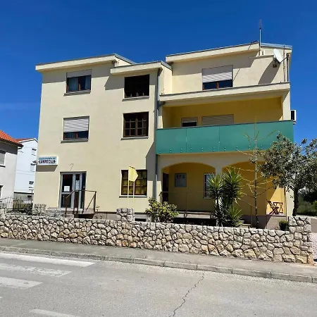 Apartman Roko Ferienhaus